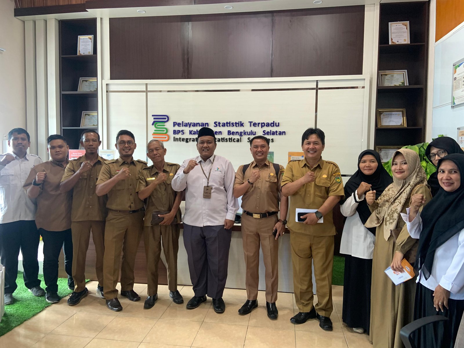 Desa Tebat Kubu Ikuti Pembinaan Literasi Statistik Bersama BPS Provinsi Bengkulu