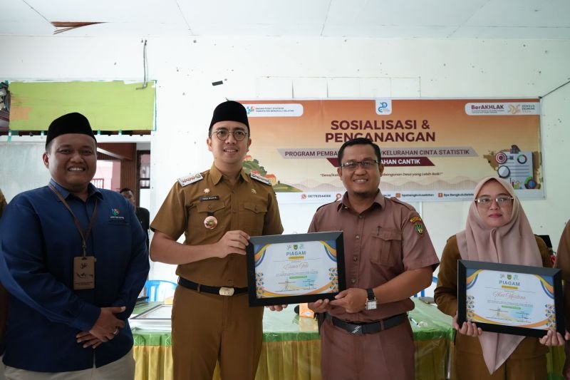 Agen Statistik Desa Tebat Kubu Resmi Dikukuhkan