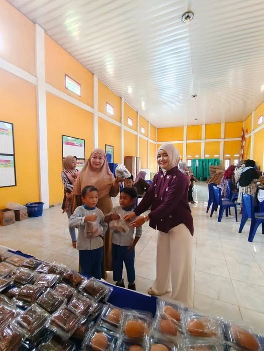Pelaksanaan Posyandu Desa Tebat Kubu